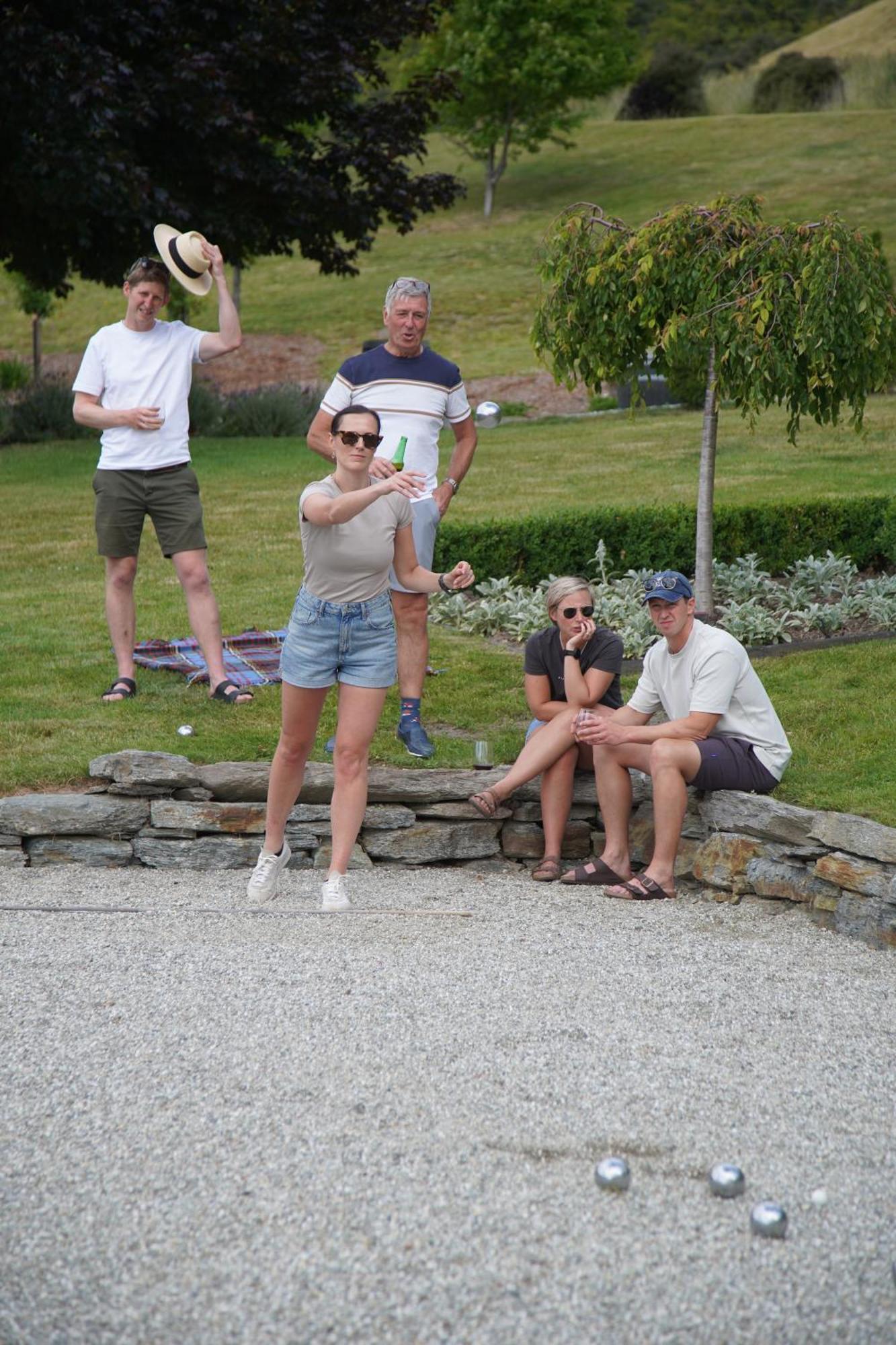 Mt Rosa Lodge Boutique Vineyard Accommodation Wanaka Dış mekan fotoğraf