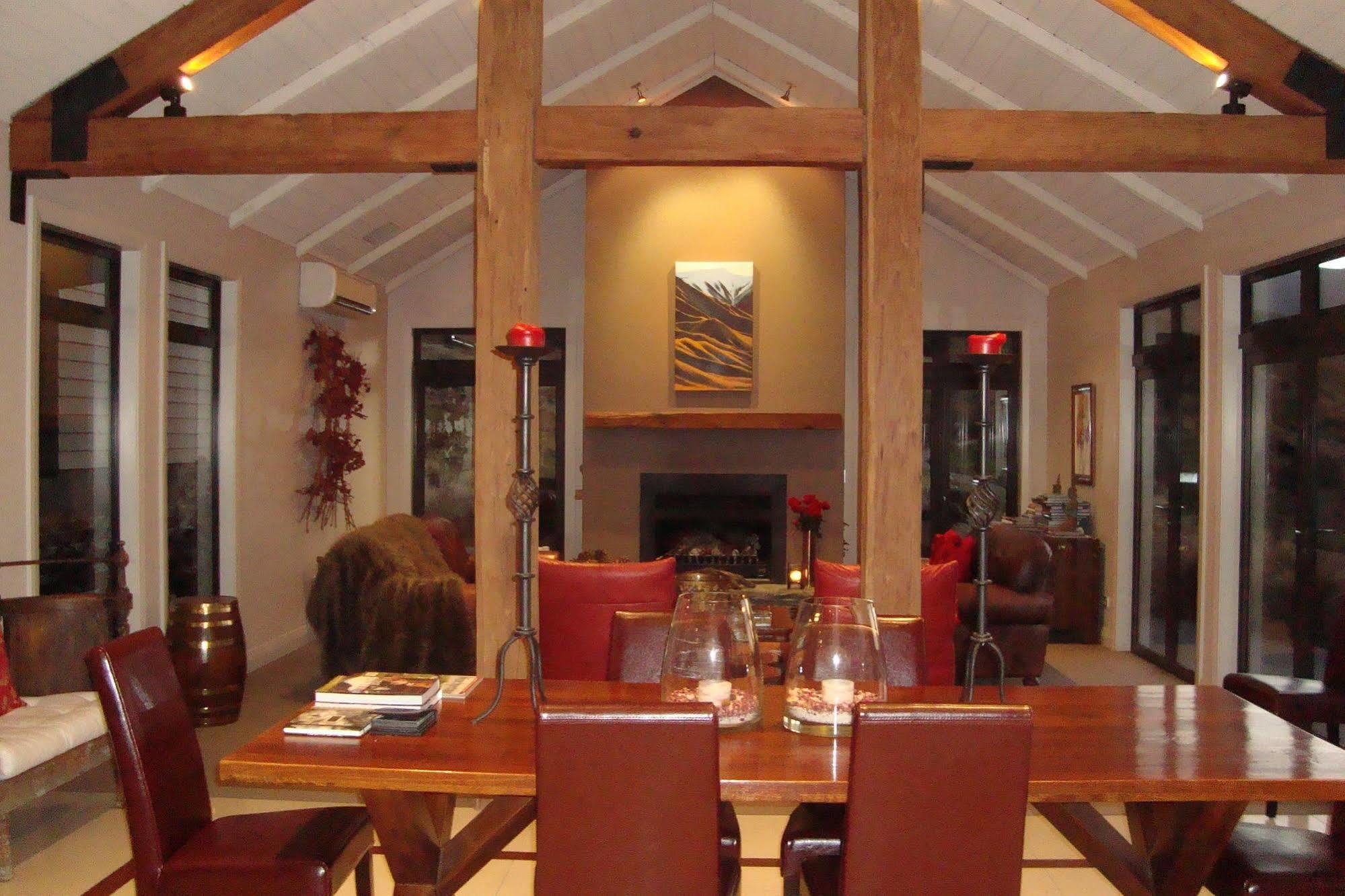 Mt Rosa Lodge Boutique Vineyard Accommodation Wanaka Dış mekan fotoğraf