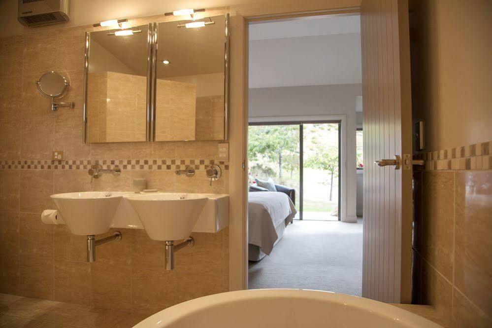 Mt Rosa Lodge Boutique Vineyard Accommodation Wanaka Dış mekan fotoğraf